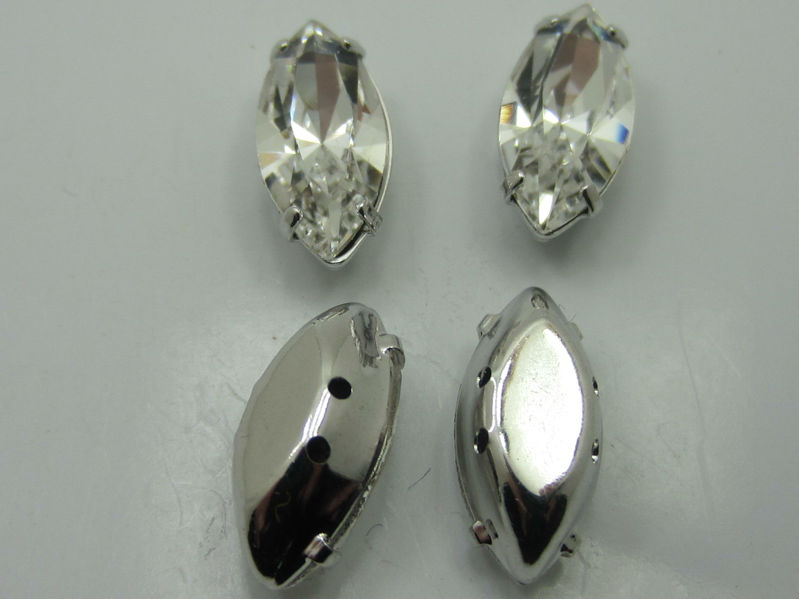 4pcs. MARQUIS 15X7mm CRYSTAL/ SEW ON SETTING European Rhinestones